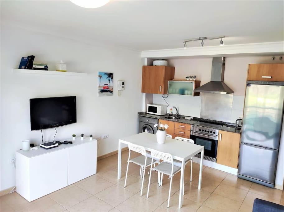 Apartment In Playa San Juan, Casa Greg Eksteriør billede