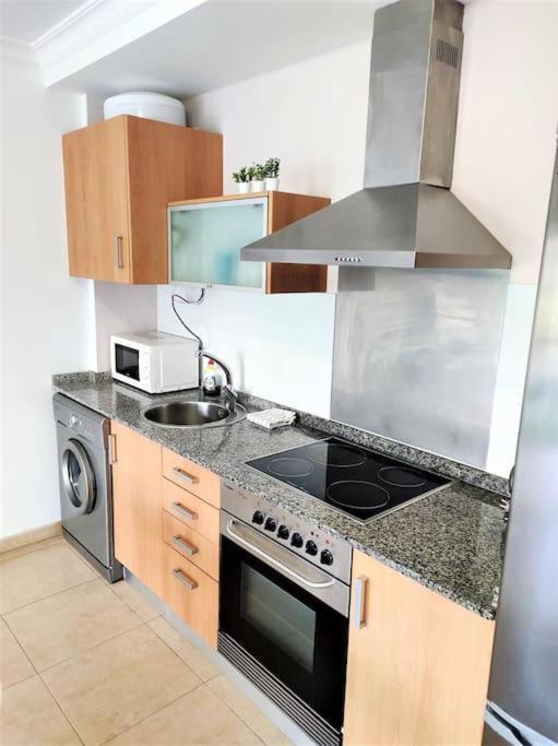 Apartment In Playa San Juan, Casa Greg Eksteriør billede